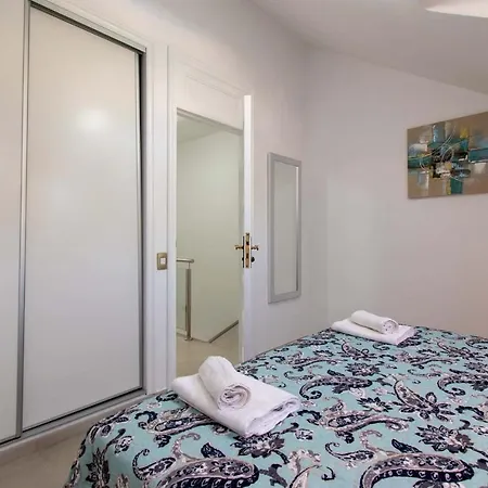 Parque Santiago Ii Duplex Apartment *